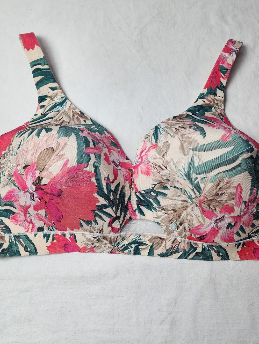 Cacique Lightly Lined No Wire Full Coverage Bra Hawaiian Floral 44DD